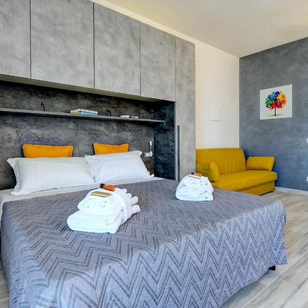 Studio Baldo - Brenzone Holiday Apartments Brenzone sul Garda Exterior foto